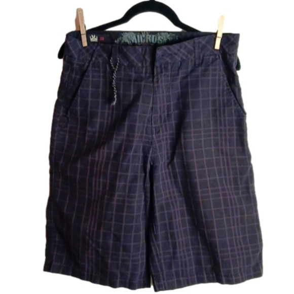 Micros Black Checkered Shorts Size 30 Box 5 - Picture 1 of 3